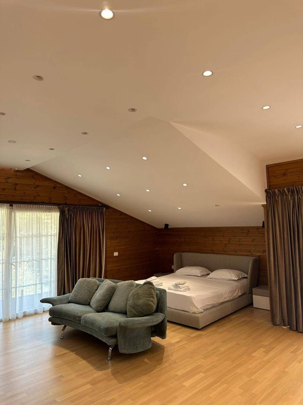 Bianca Hotel & Villa Priska e Madhe Ngoại thất bức ảnh